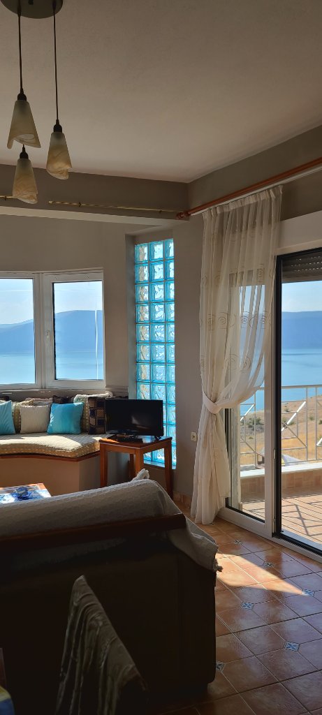 Xeimerini Kaltera apartment interior, lake-view stay at Vegoritida Apartments — photo 15